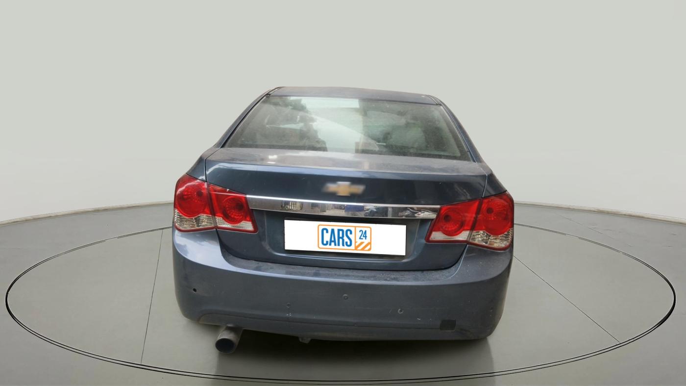 2010 Chevrolet Cruze LTZ, Diesel, Manual, 1,28,161 km, exterior