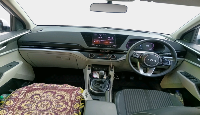 2022 KIA CARENS PRESTIGE 1.5 DIESEL 7 STR, Diesel, Manual, 51,203 km, interior