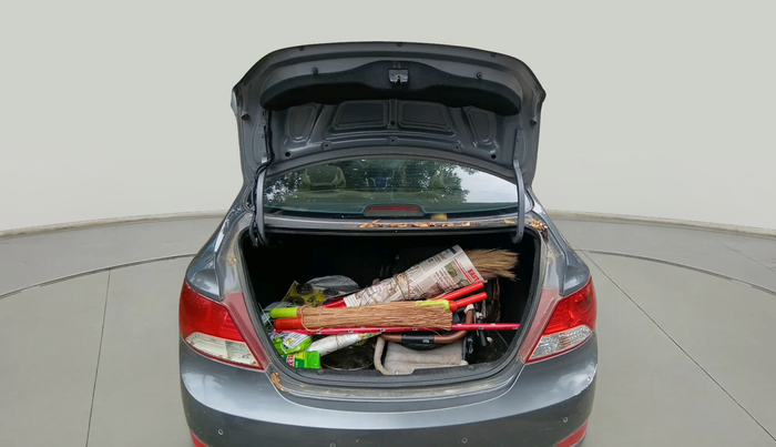 2014 Hyundai Verna FLUIDIC 1.6 VTVT SX, Petrol, Manual, 37,558 km, exterior