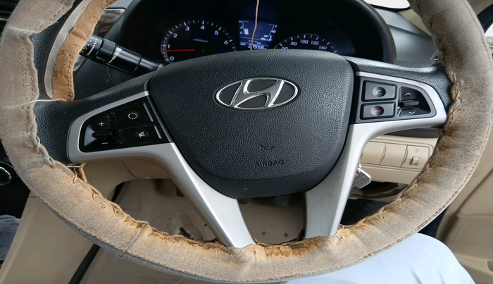 2014 Hyundai Verna FLUIDIC 1.6 VTVT SX, Petrol, Manual, 37,558 km, interior