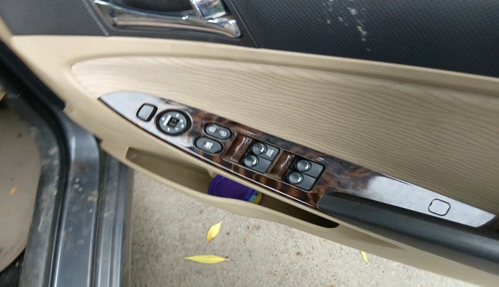 2014 Hyundai Verna FLUIDIC 1.6 VTVT SX, Petrol, Manual, 37,558 km, interior