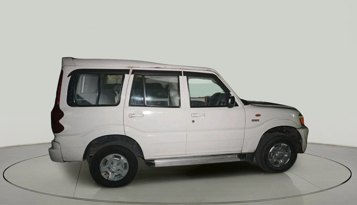 2013 Mahindra Scorpio EX M2DI, Diesel, Manual, 97,236 km, exterior