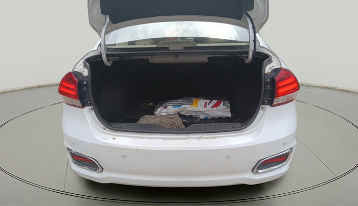 2020 Maruti Ciaz ALPHA 1.5 SHVS PETROL, Petrol, Manual, 1,05,688 km, exterior