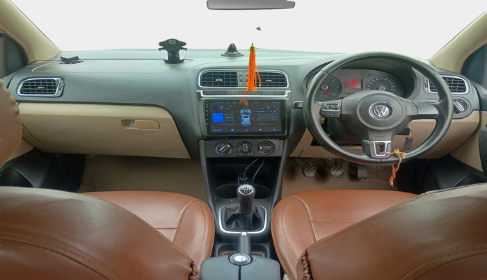 2012 Volkswagen Polo HIGHLINE DIESEL, Diesel, Manual, 90,595 km, interior