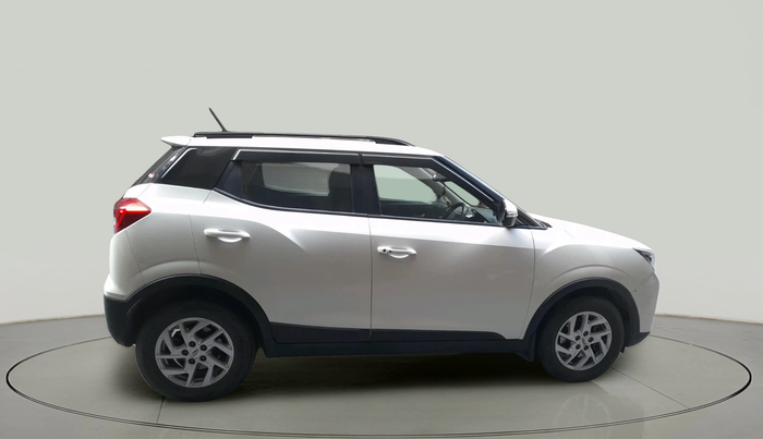 2022 Mahindra XUV300 W8 1.2 PETROL, Petrol, Manual, 58,637 km, exterior