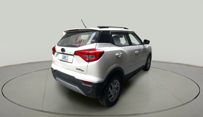 2022 Mahindra XUV300 W8 1.2 PETROL, Petrol, Manual, 58,637 km, exterior