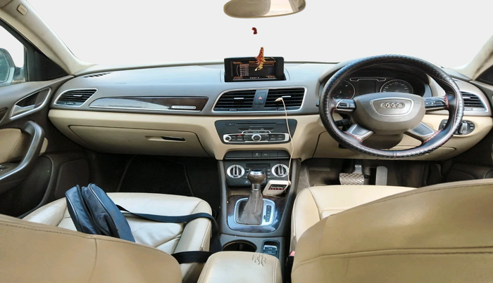 2012 Audi Q3 2.0 QUATTRO TDI AT, Diesel, Automatic, 1,26,336 km, interior