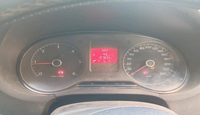 2012 Volkswagen Polo COMFORTLINE 1.2L, Diesel, Manual, 1,07,835 km, interior
