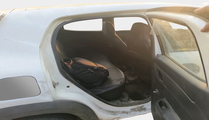 2016 Renault Kwid RXL, Petrol, Manual, 1,06,097 km, interior