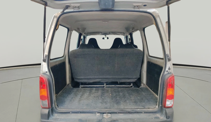 2022 Maruti Eeco 5 STR AC (O), Petrol, Manual, 77,694 km, exterior