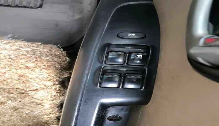 2010 Hyundai i10 SPORTZ 1.2, Petrol, Manual, 77,355 km, interior