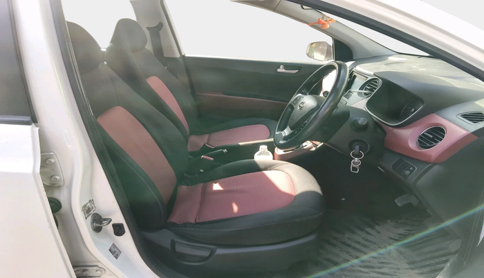 2016 Hyundai Grand i10 1.2 SPORTZ PRIME EDITION VTVT, Petrol, Manual, 78,326 km, interior