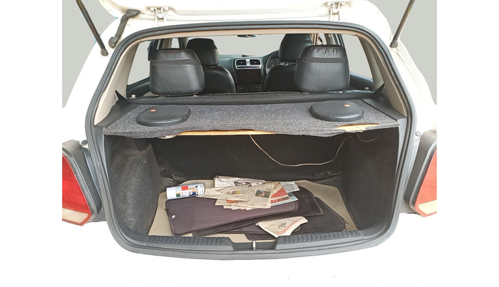 2012 Volkswagen Polo TRENDLINE 1.2L DIESEL, Diesel, Manual, 1,80,355 km, exterior