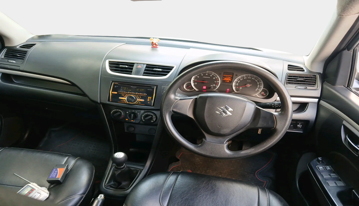 2013 Maruti Swift VXI, Petrol, Manual, 84,825 km, interior