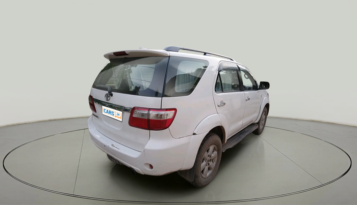 2011 Toyota Fortuner 3.0 4X4 MT, Diesel, Manual, 2,20,761 km, exterior