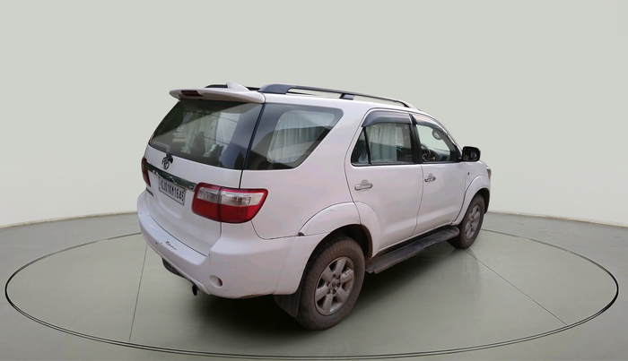 2011 Toyota Fortuner 3.0 4X4 MT, Diesel, Manual, 2,20,761 km, exterior