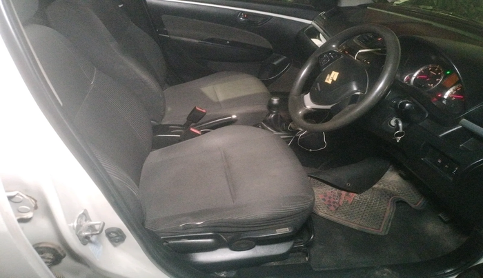 2014 Maruti Swift ZDI, Diesel, Manual, 1,66,601 km, interior