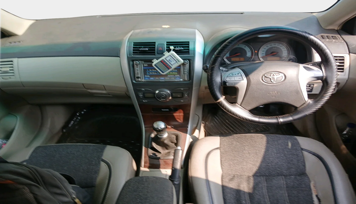 2011 Toyota Corolla Altis G DIESEL, Diesel, Manual, 1,71,994 km, interior