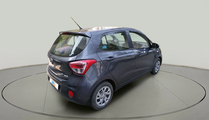 2017 Hyundai Grand i10 MAGNA 1.2 KAPPA VTVT, Petrol, Manual, 1,25,092 km, exterior