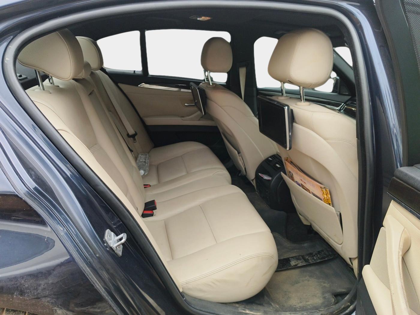2014 BMW 5 Series 530D M SPORT, Diesel, Automatic, 1,03,757 km, interior