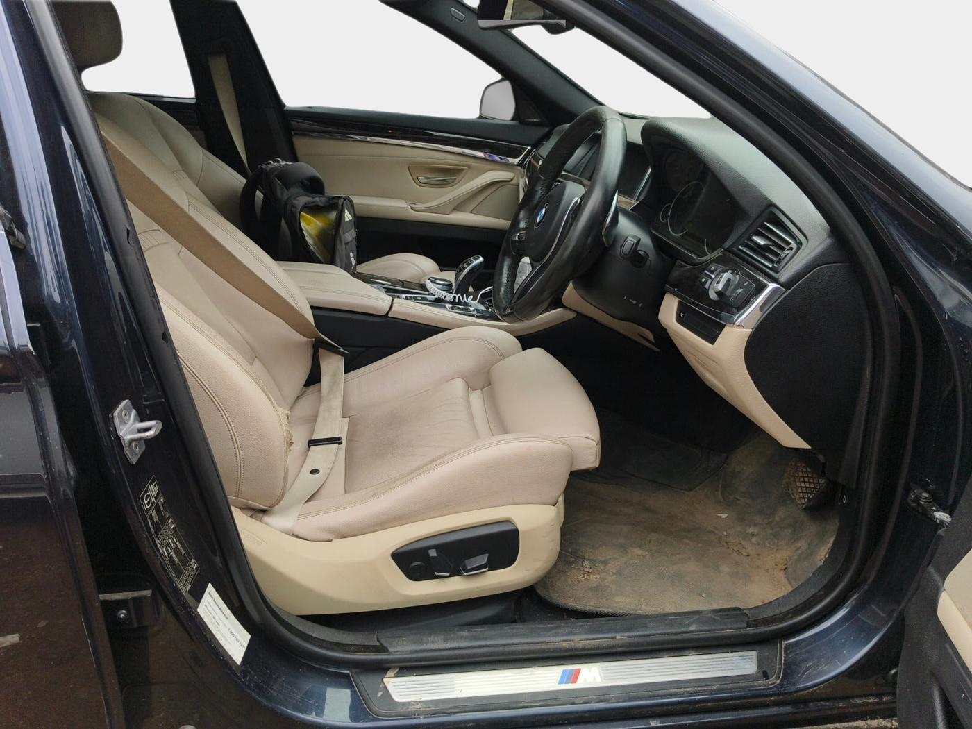 2014 BMW 5 Series 530D M SPORT, Diesel, Automatic, 1,03,757 km, interior