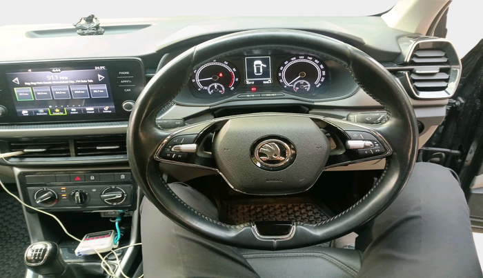 2022 Skoda KUSHAQ AMBITION 1.0L TSI MT, Petrol, Manual, 43,717 km, interior