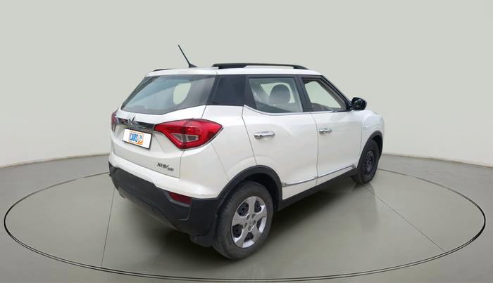 2023 Mahindra XUV300 W6 1.5 Sunroof Diesel, Diesel, Manual, 40,342 km, exterior