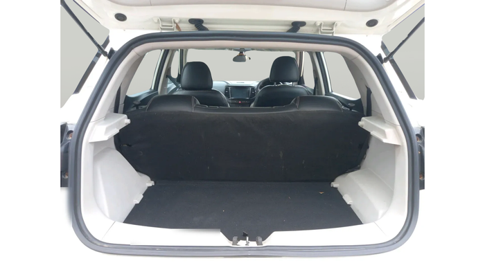 2023 Mahindra XUV300 W6 1.5 Sunroof Diesel, Diesel, Manual, 40,342 km, exterior