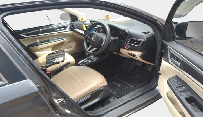 2023 Honda Amaze 1.2L I-VTEC VX CVT, Petrol, Automatic, 10,871 km, interior