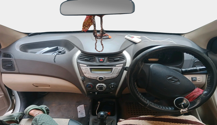 2015 Hyundai Eon ERA +, Petrol, Manual, 1,25,390 km, interior