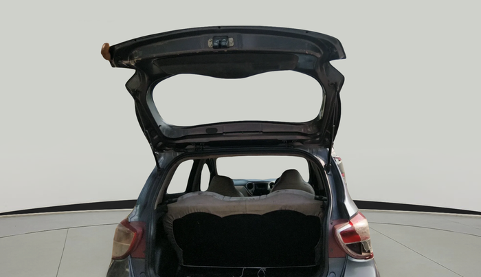 2015 Hyundai Grand i10 SPORTZ 1.1 CRDI, Diesel, Manual, 1,21,169 km, exterior