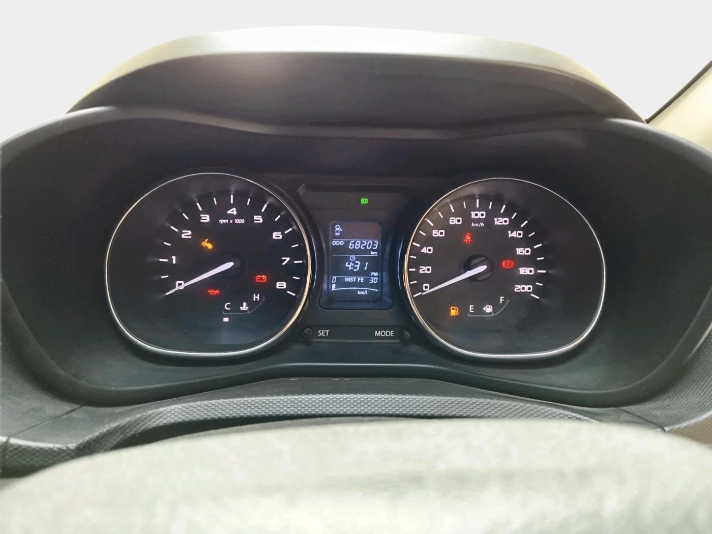 2017 Tata NEXON XZ PLUS DIESEL, Diesel, Manual, 68,203 km, interior