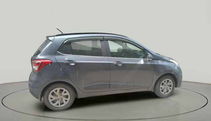 2017 Hyundai Grand i10 SPORTZ (O) 1.2 KAPPA VTVT, Petrol, Manual, 1,36,595 km, exterior