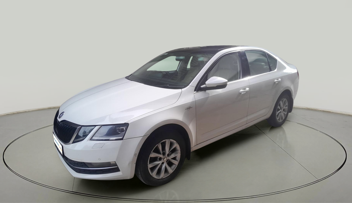 2018 Skoda Octavia 2.0 TDI L&K AT, Diesel, Automatic, 4,30,911 km, exterior