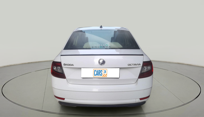 2018 Skoda Octavia 2.0 TDI L&K AT, Diesel, Automatic, 4,30,911 km, exterior