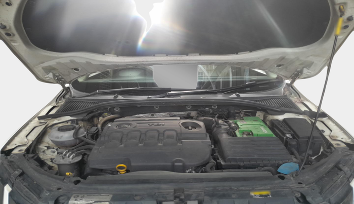 2018 Skoda Octavia 2.0 TDI L&K AT, Diesel, Automatic, 4,30,911 km, exterior