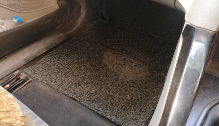 2015 Ford Ecosport TITANIUM 1.5L DIESEL, Diesel, Manual, 1,05,862 km, interior