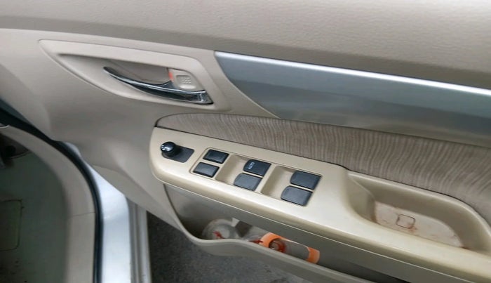 2014 Maruti Ertiga ZDI, Diesel, Manual, 1,02,893 km, interior