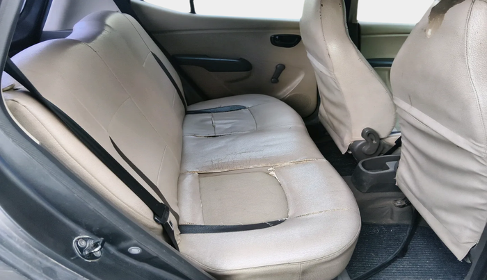 2010 Hyundai i10 ERA 1.1, Petrol, Manual, 73,943 km, interior
