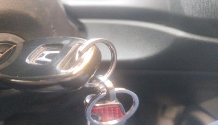 2015 Honda Amaze 1.2L I-VTEC S, Petrol, Manual, 58,235 km, interior