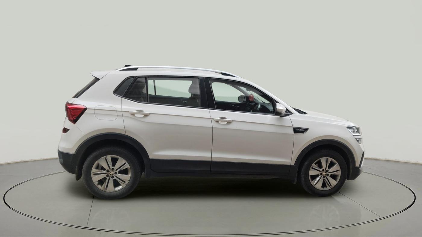 2024 Skoda KUSHAQ AMBITION 1.0L TSI MT, Petrol, Manual, 26,700 km, exterior