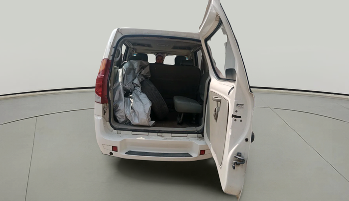 2011 Mahindra Xylo D2 BS III, Diesel, Manual, 95,728 km, exterior