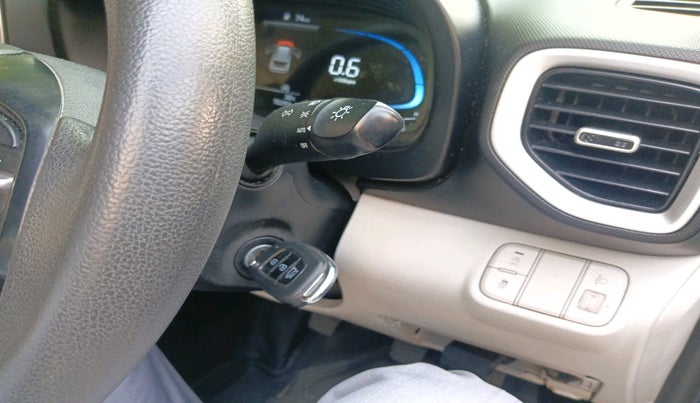 2023 Hyundai VENUE S(O) 1.2, Petrol, Manual, 70,393 km, interior