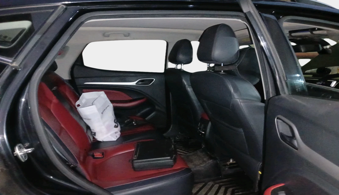 2023 MG ASTOR SAVVY 1.5 CVT S RED, Petrol, Automatic, 25,845 km, interior