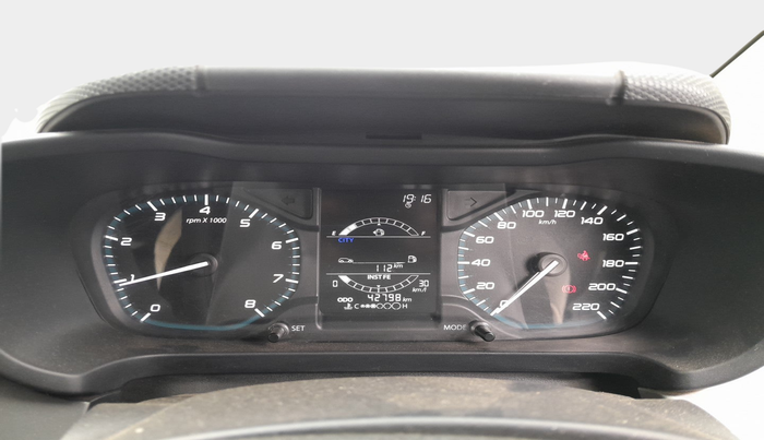 2022 Tata ALTROZ XM PLUS PETROL, Petrol, Manual, 42,798 km, interior