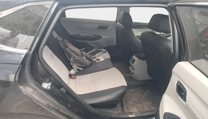 2024 Hyundai NEW I20 ASTA (O) 1.2 IVT, Petrol, Automatic, 18,128 km, interior