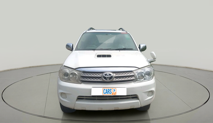 2011 Toyota Fortuner 3.0 4X4 MT, Diesel, Manual, 1,51,602 km, exterior