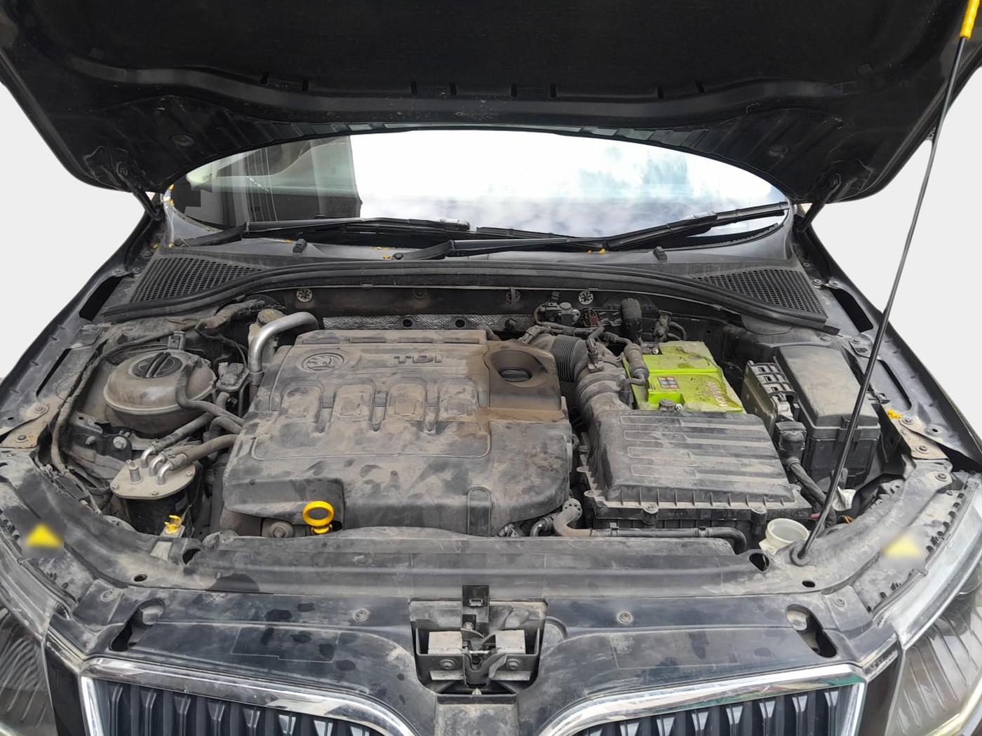 2015 Skoda Octavia Elegance 2.0 TDI AT, Diesel, Automatic, 1,07,841 km, exterior