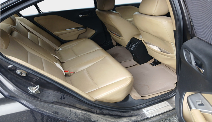 2015 Honda City 1.5L I-DTEC VX, Diesel, Manual, 2,32,799 km, interior