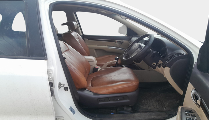 2010 Hyundai Santa Fe 2 WD, Diesel, Manual, 1,40,000 km, interior